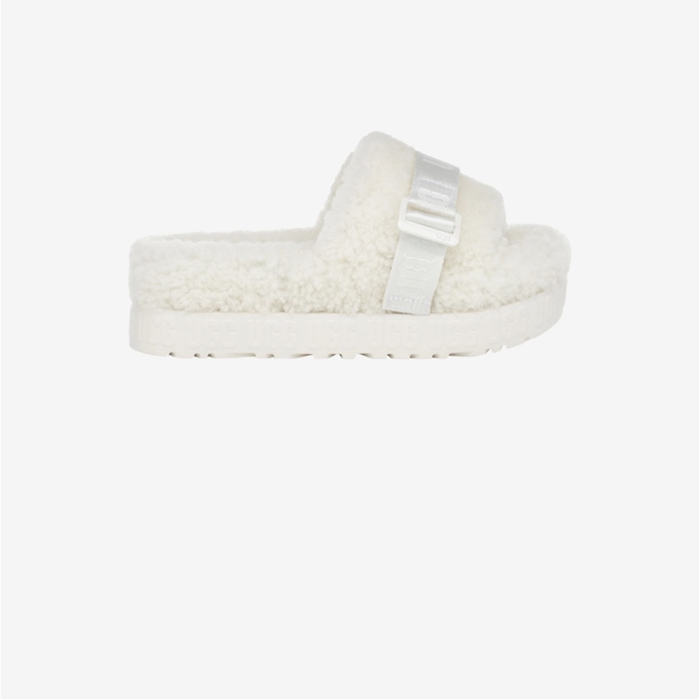 UGG PLATFORM SANDALS